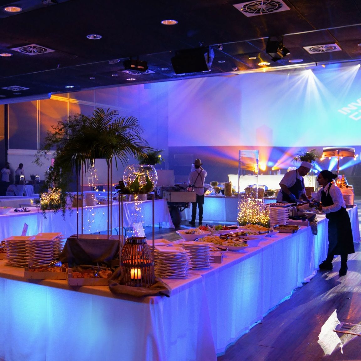 catering buffet 1677766381318-1